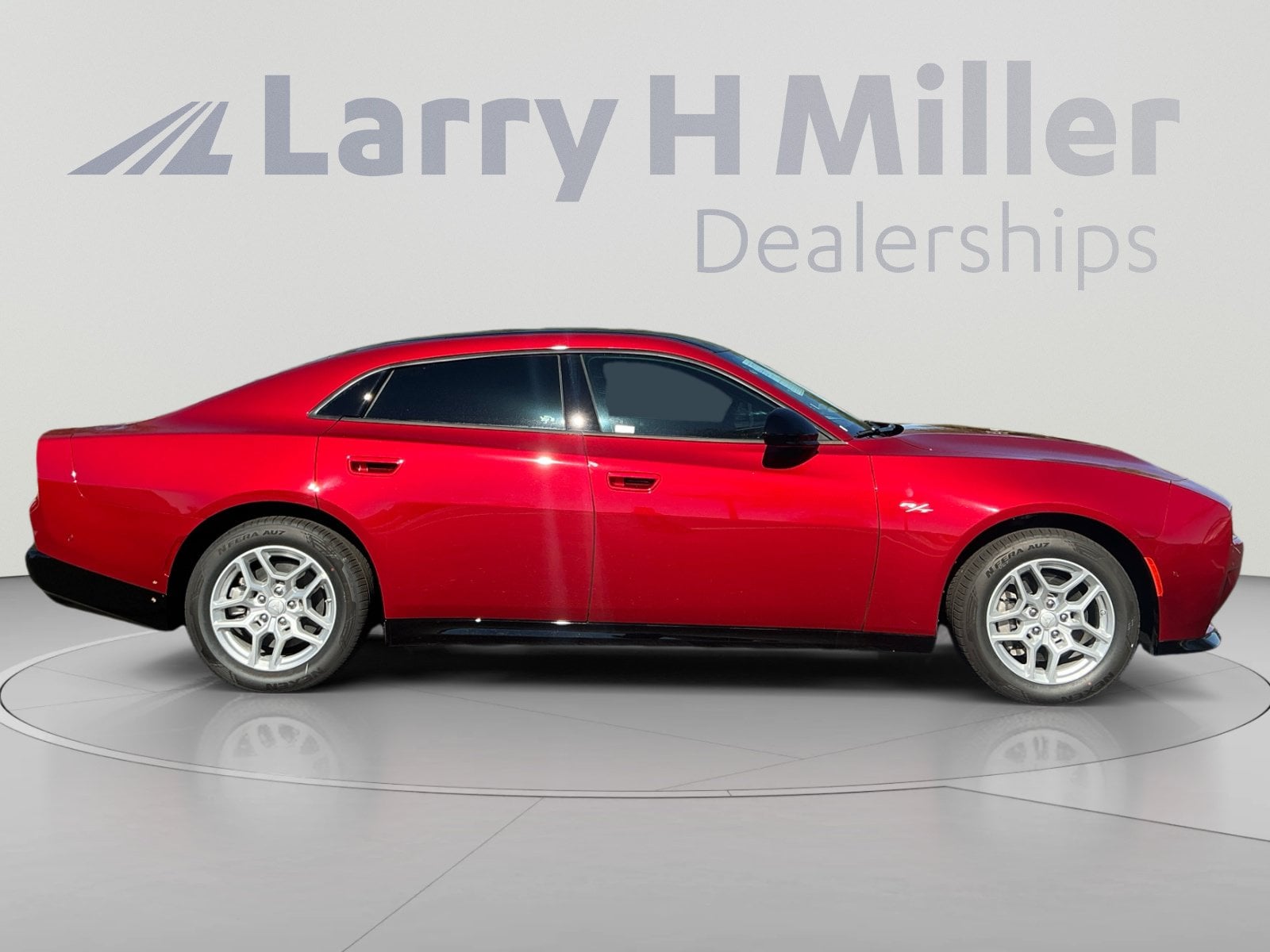 2026 Dodge Charger R/T - Photo 7