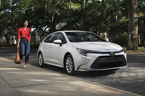 2023 Toyota Corolla LE 2023 Toyota Corolla LE exterior image