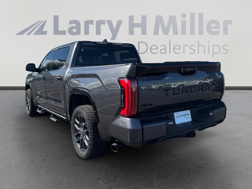 Used 2023 Toyota Tundra Platinum 3.5L V6 Truck CrewMax
