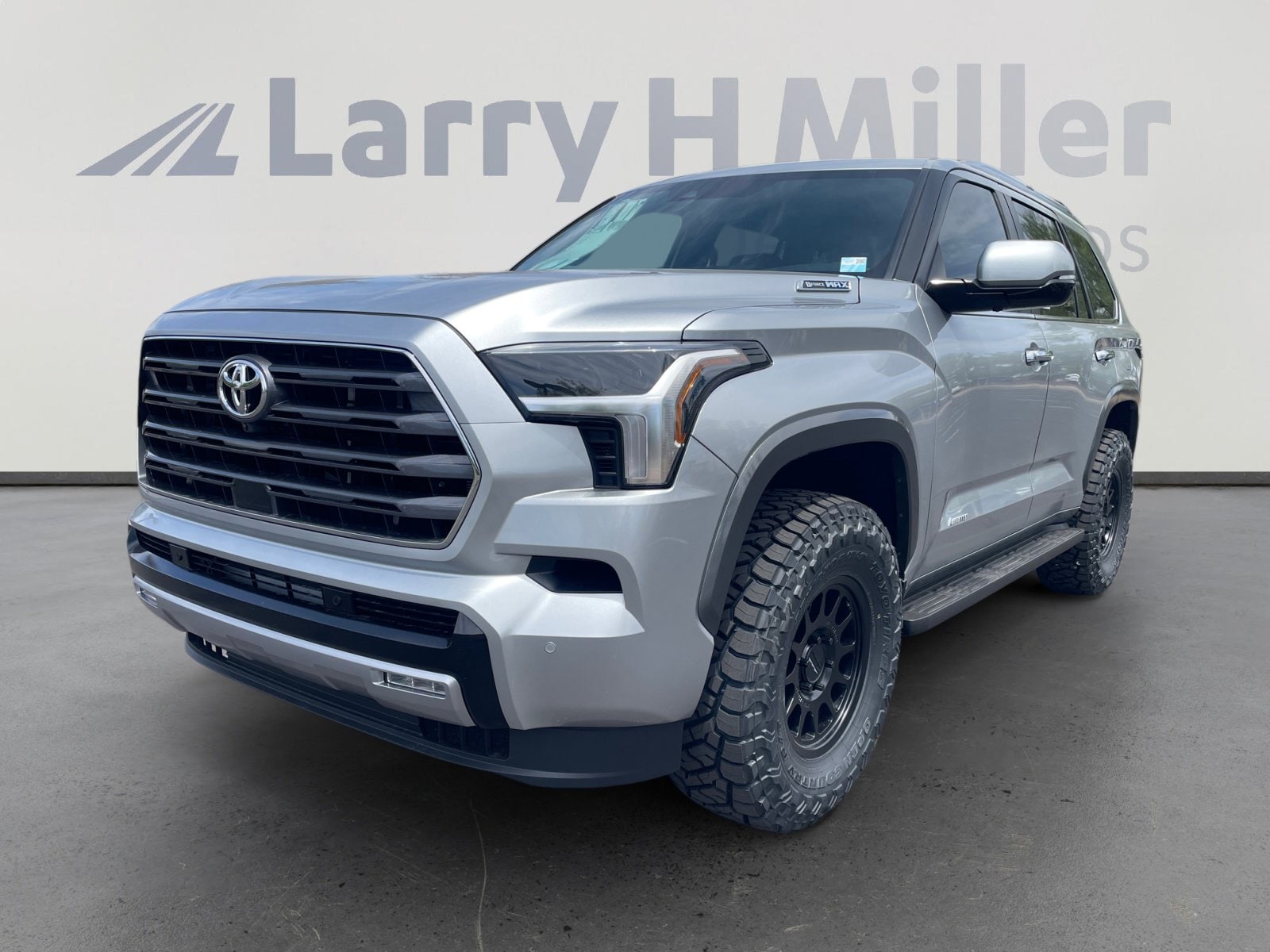 2026 Toyota Sequoia Limited 4WD i-FORCE MAX Hybrid's photo