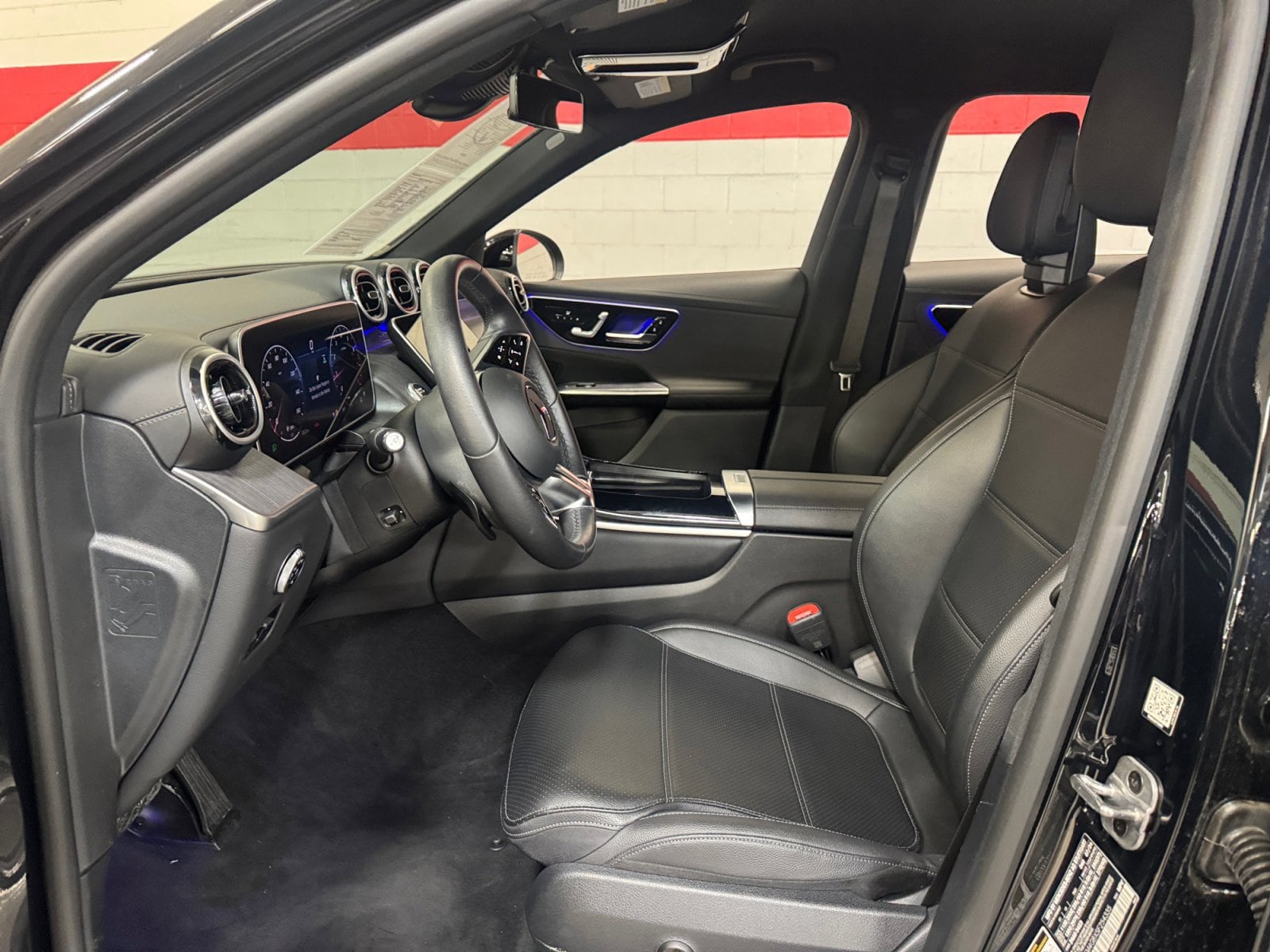 2025 Mercedes-Benz GLC Base - Photo 15