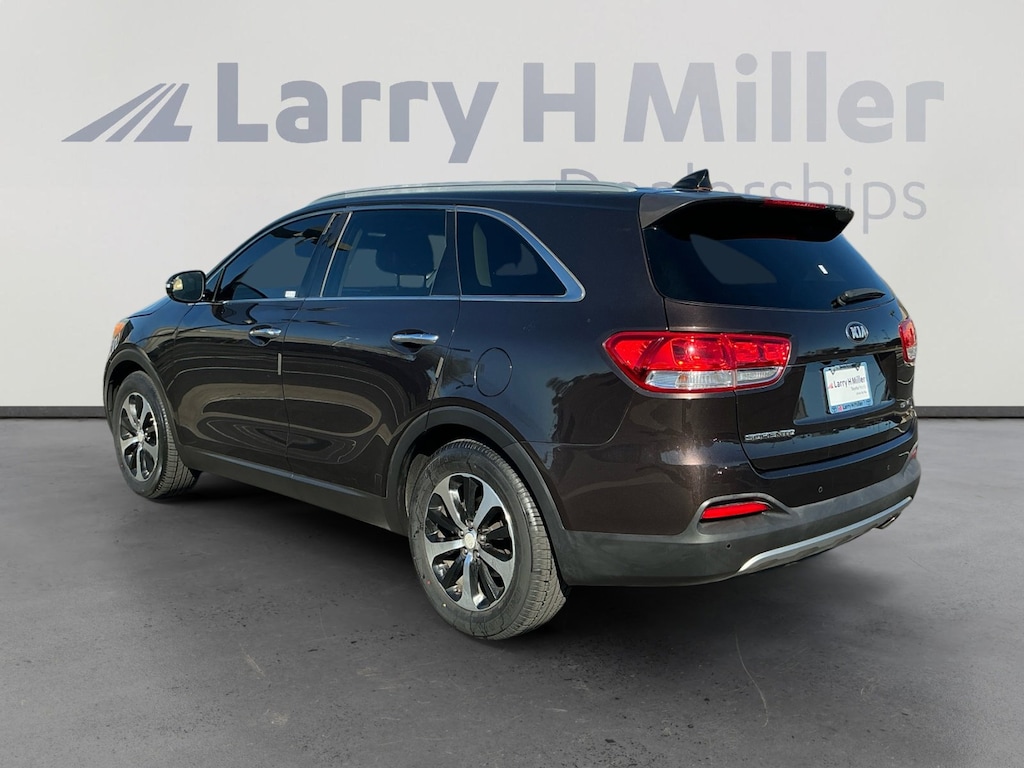 Used 2016 Kia Sorento 3.3L EX FWD SUV