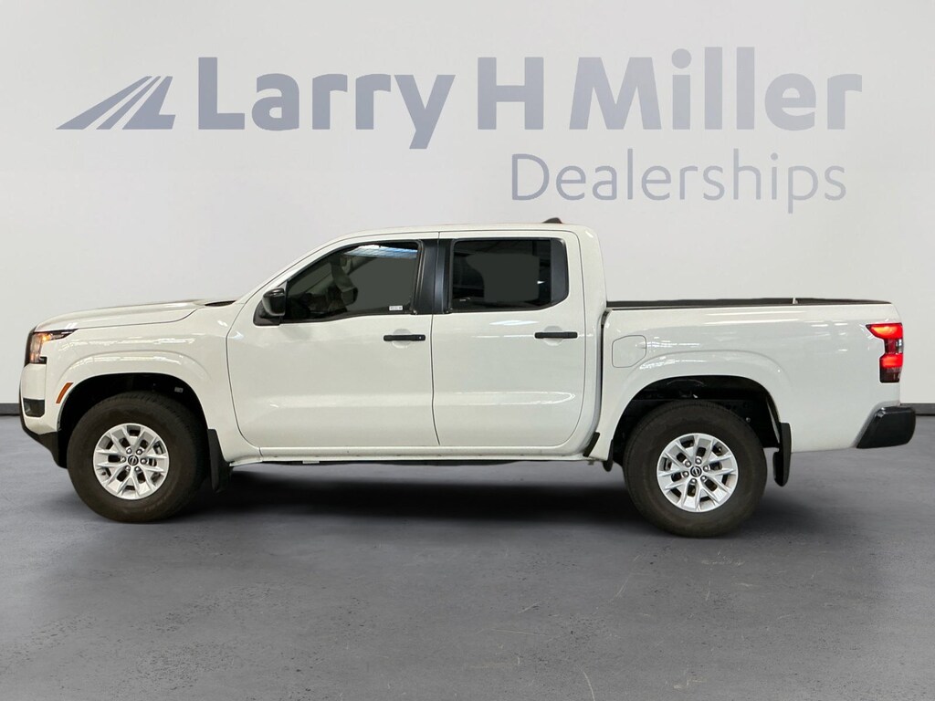 Used 2025 Nissan Frontier S Truck Crew Cab