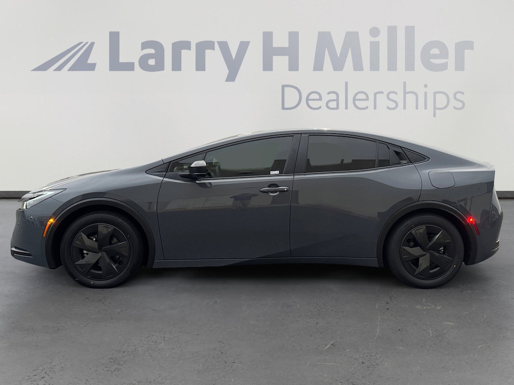 Used 2026 Toyota Prius LE Hatchback