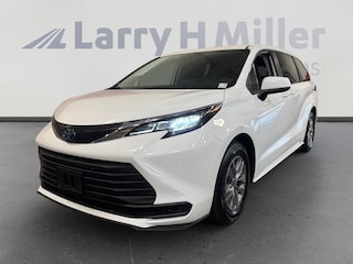 Used 2023 Toyota Sienna LE 8 Passenger Van Passenger Van Peoria, AZ