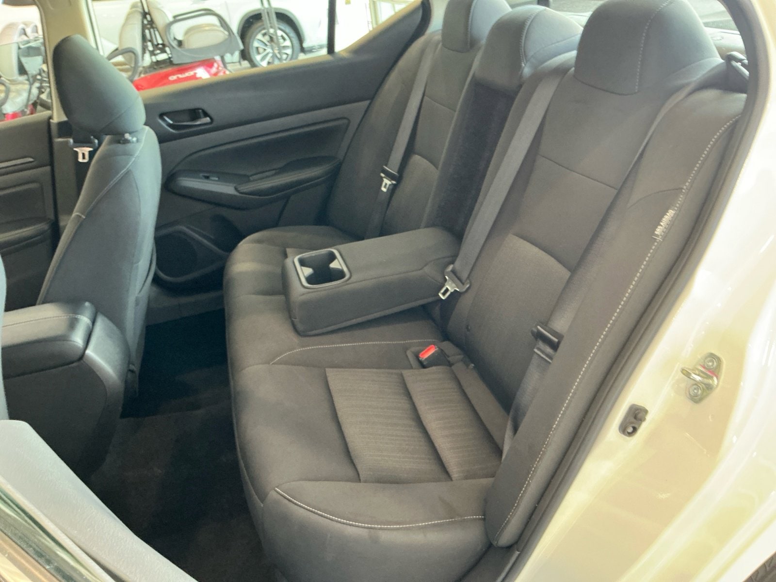 2025 Nissan Altima SV - Photo 18