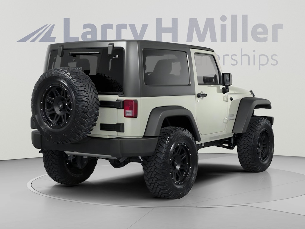 Used 2013 Jeep Wrangler Rubicon SUV