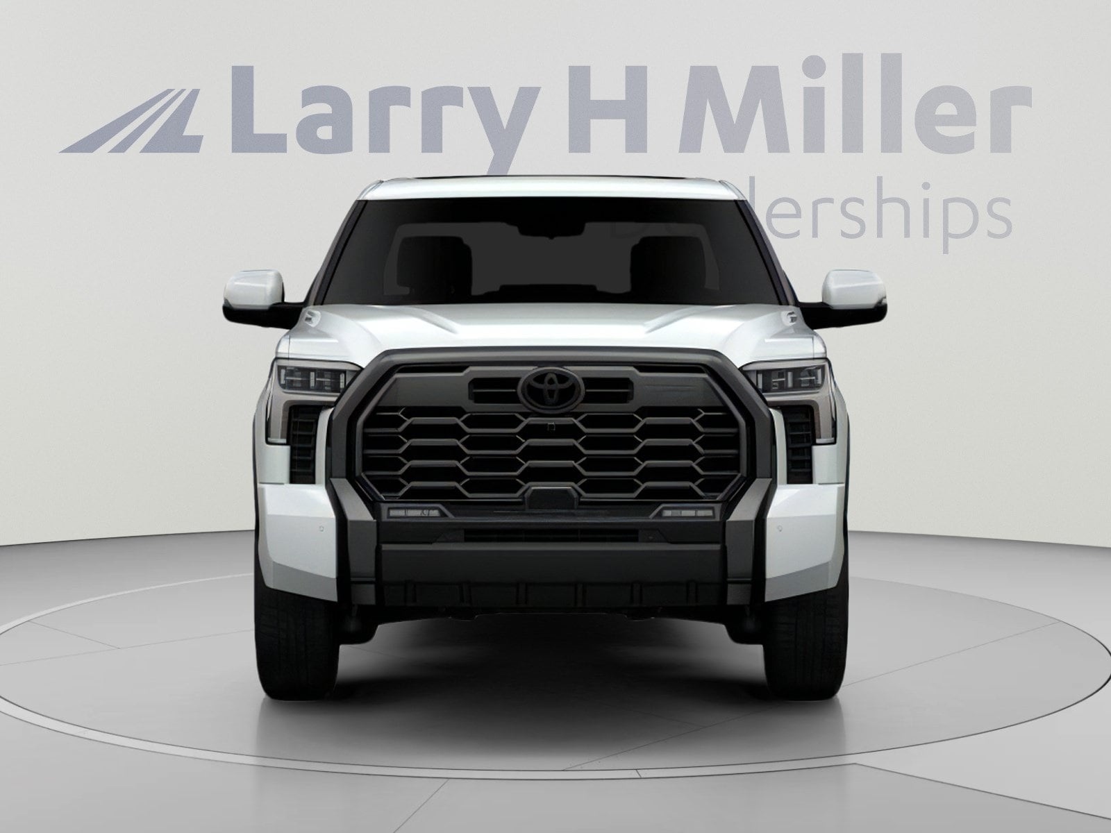 2026 Toyota Tundra Platinum - Photo 18