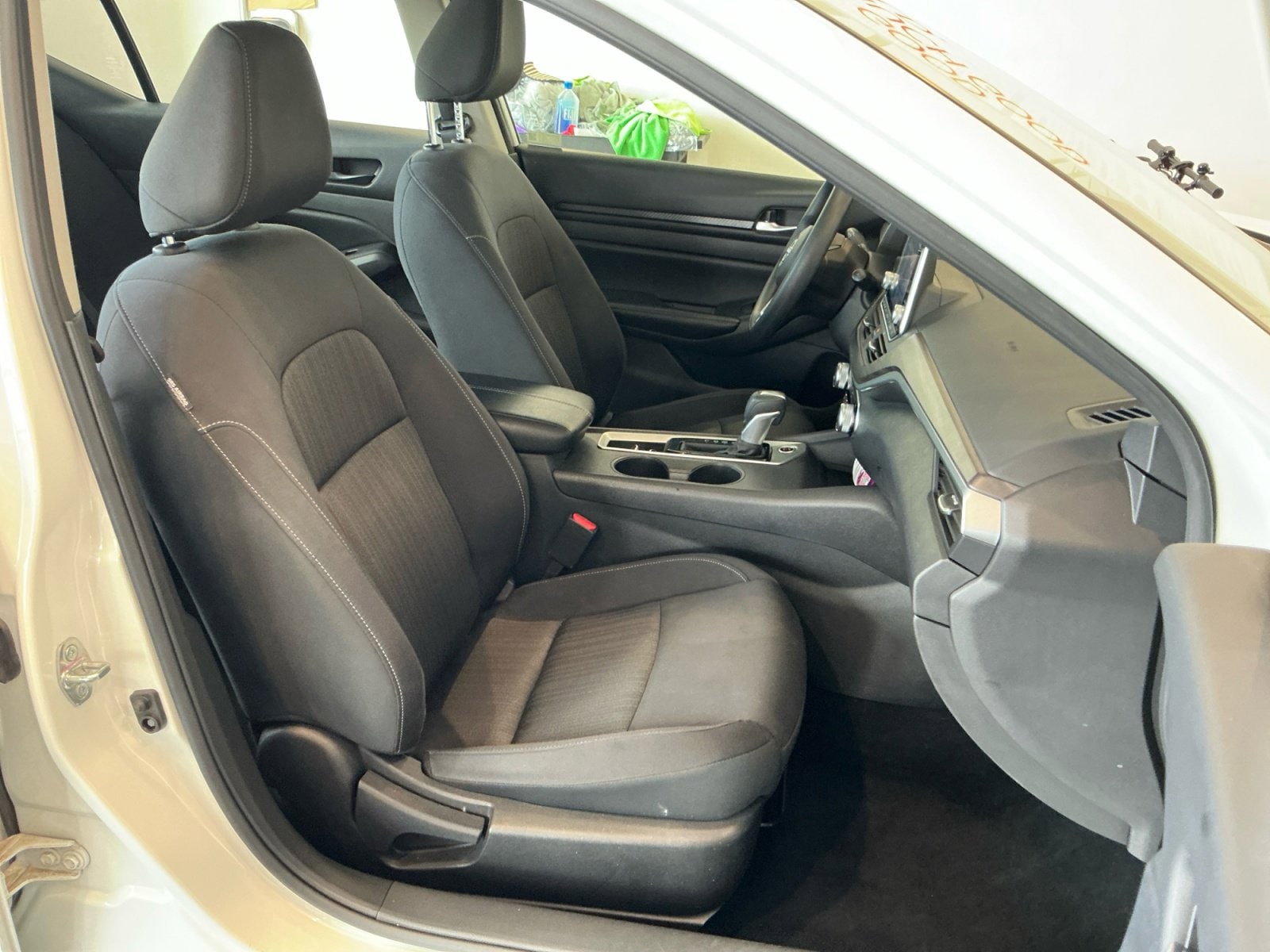 2025 Nissan Altima SV - Photo 20