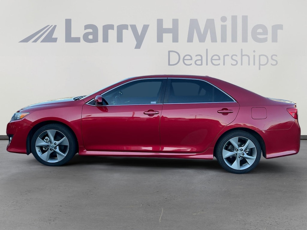 Used 2012 Toyota Camry SE Limited Edition Sedan