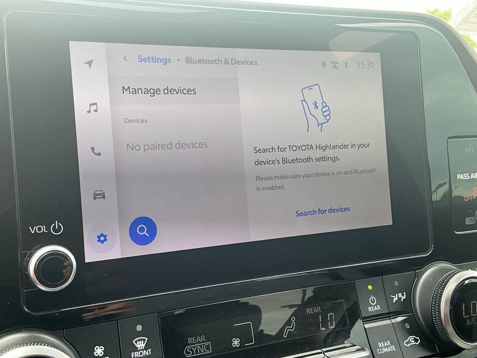 2023 Toyota Highlander XLE - Photo 29