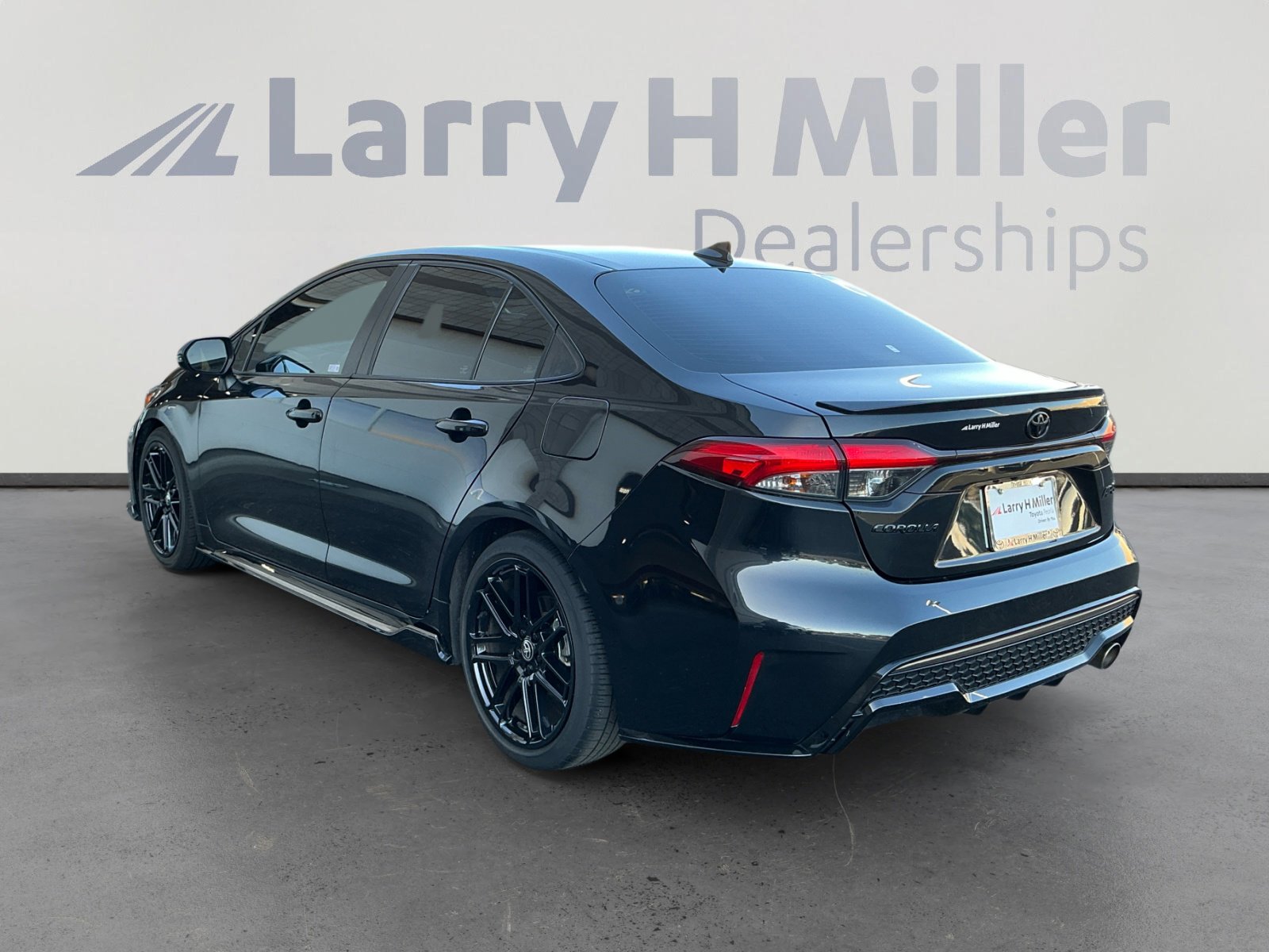 2022 Toyota Corolla XSE photo 3