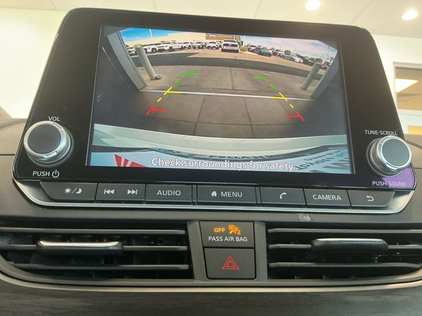 2025 Nissan Altima SV - Photo 30