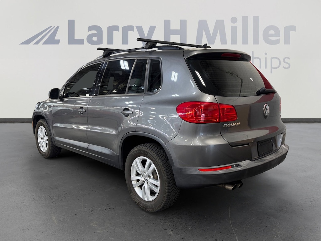 Used 2017 Volkswagen Tiguan 2.0T S 4MOTION SUV