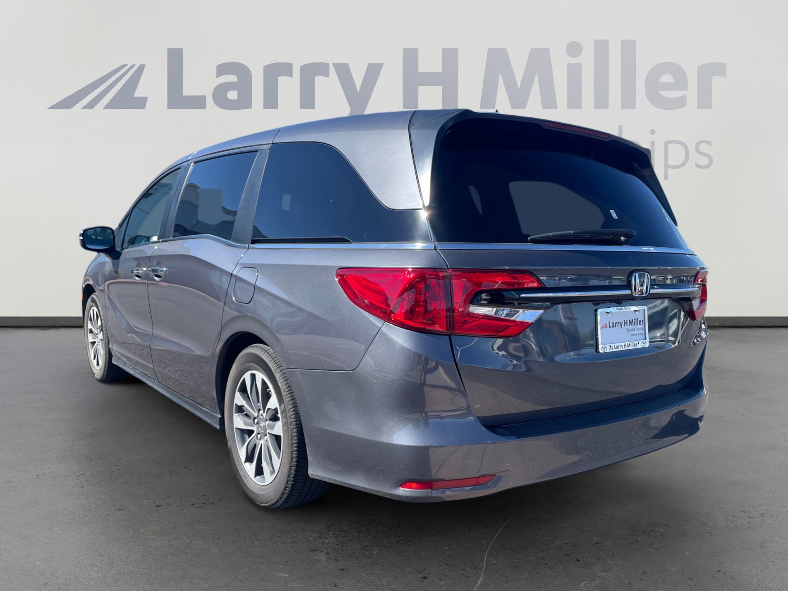 2024 Honda Odyssey EX-L photo 3