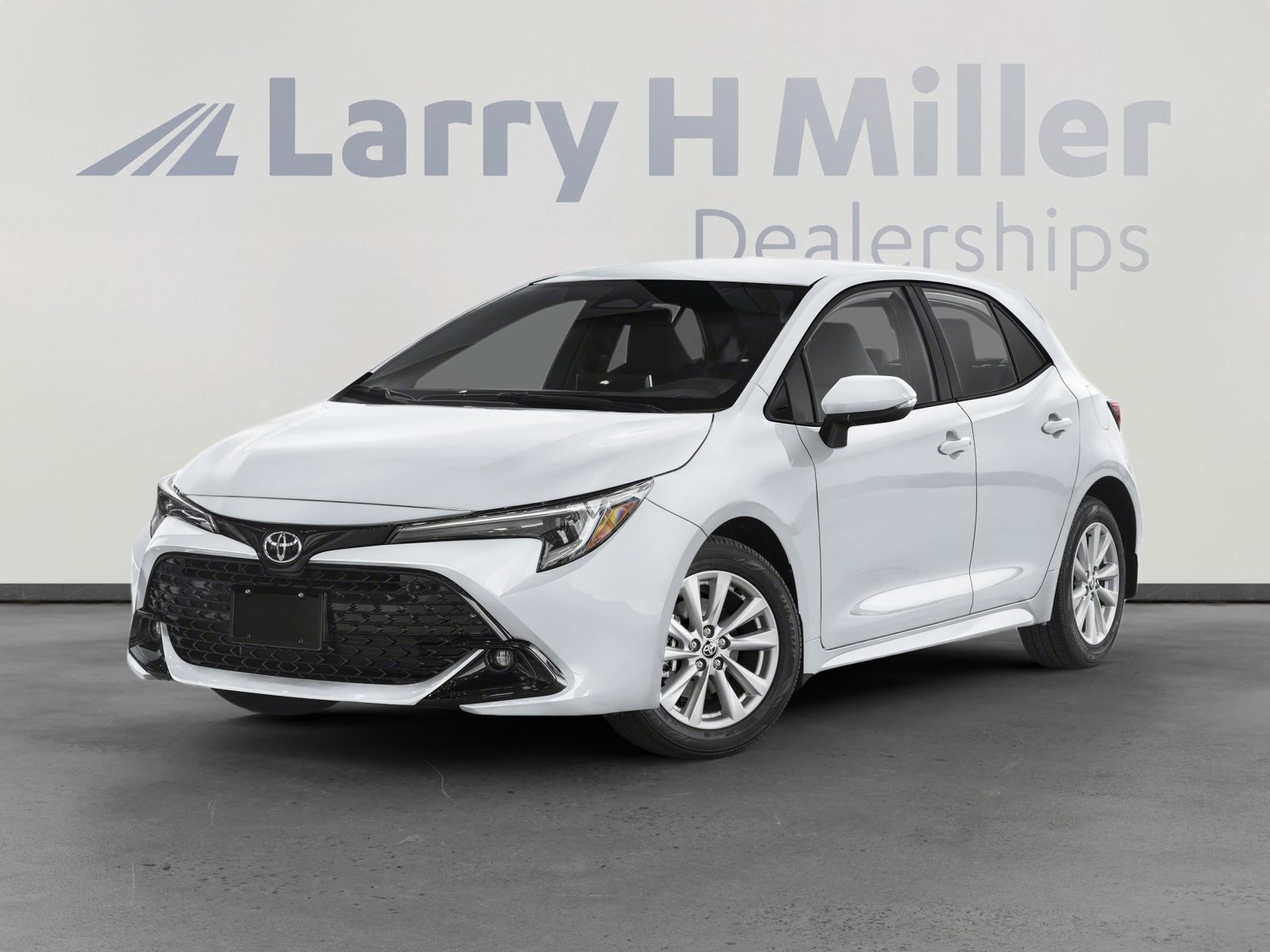 2024 Toyota Corolla Hatchback SE's photo