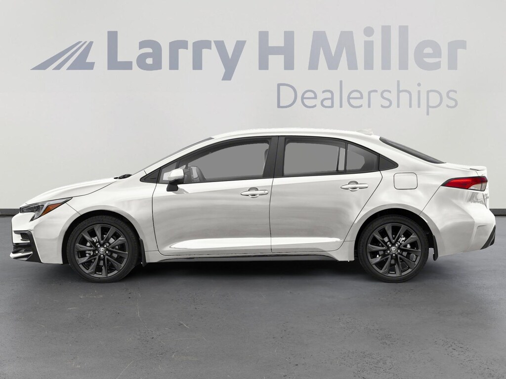 Used 2024 Toyota Corolla SE Sedan