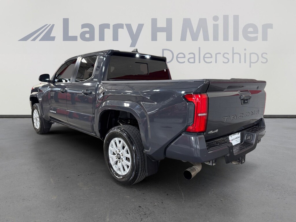 Used 2024 Toyota Tacoma SR5 Truck Double Cab