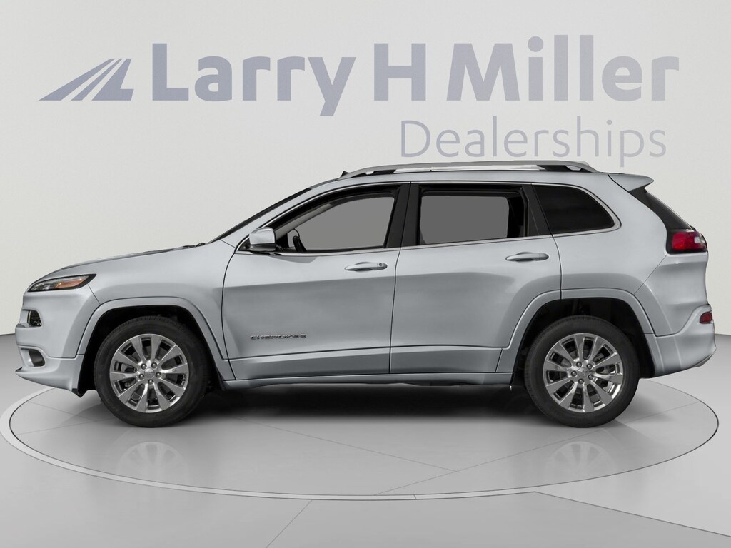 Used 2017 Jeep Cherokee Overland 4x4 SUV