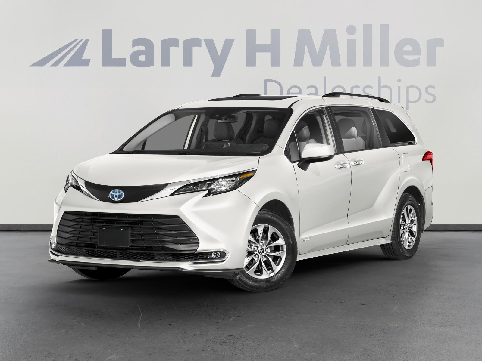 2021 Toyota Sienna XLE's photo