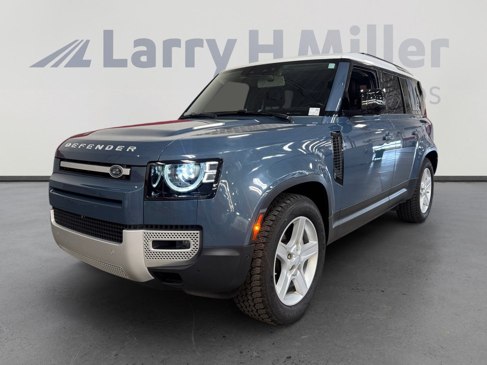 2021 Land Rover Defender SE