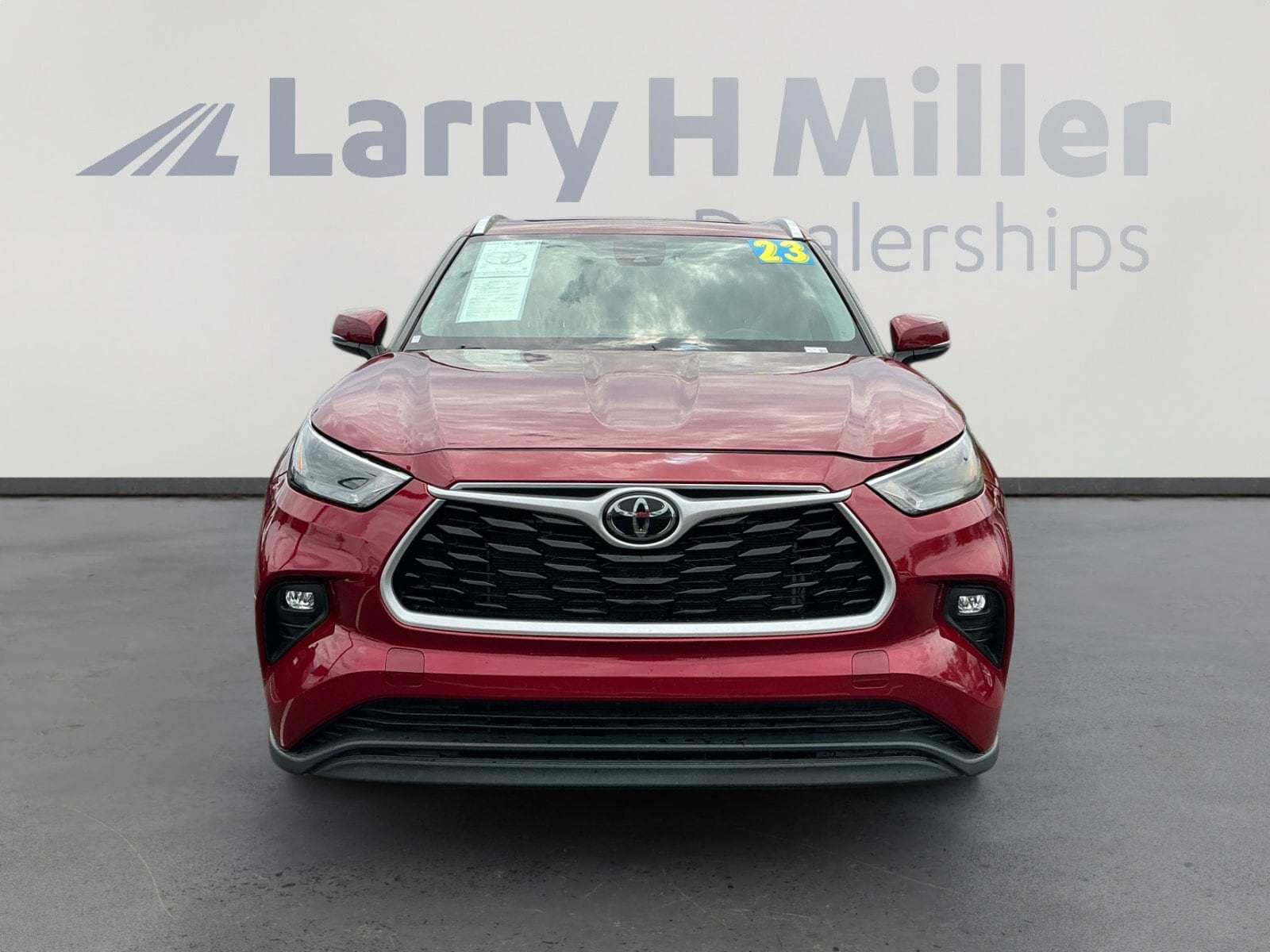 2023 Toyota Highlander XLE - Photo 9
