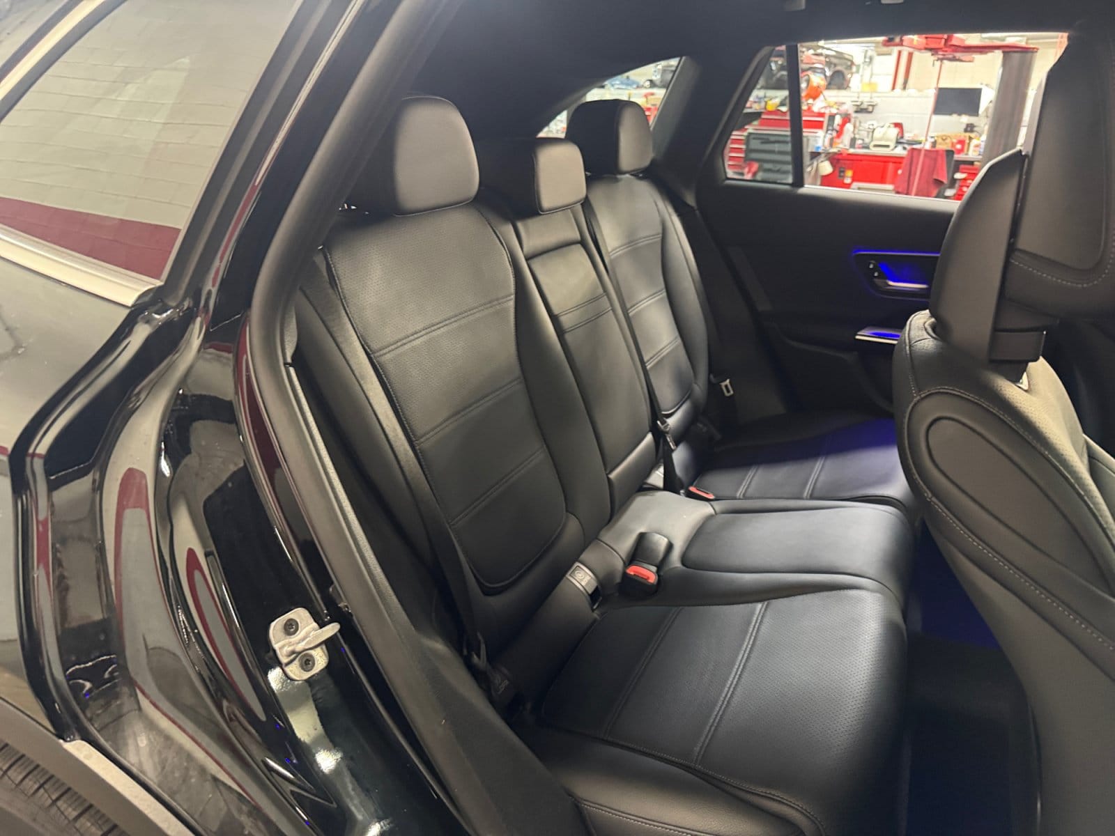 2025 Mercedes-Benz GLC Base - Photo 18