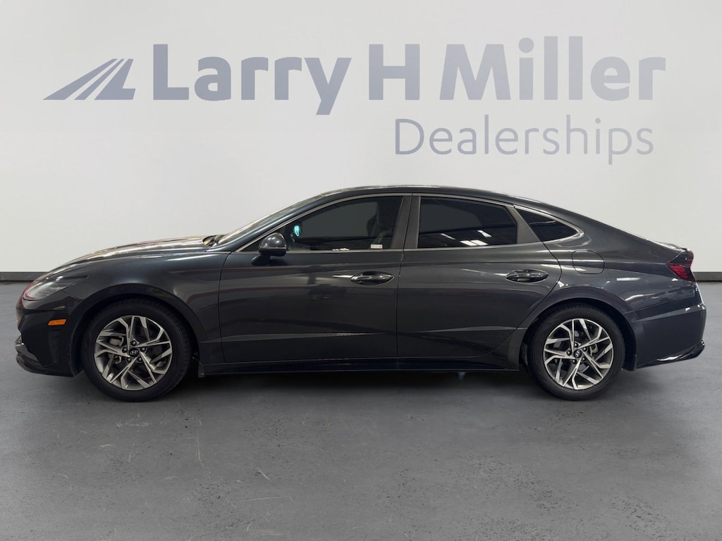 Used 2023 Hyundai Sonata SEL Sedan
