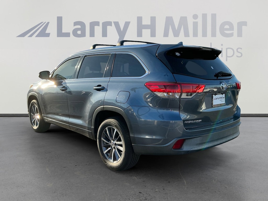 Used 2018 Toyota Highlander XLE V6 SUV