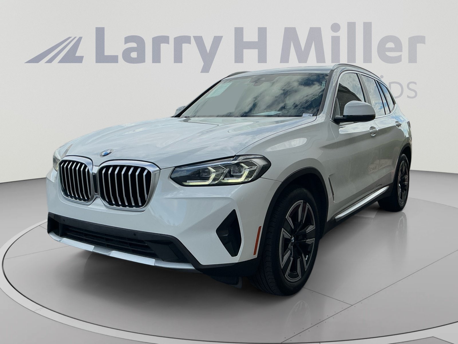 2022 BMW X3 30i