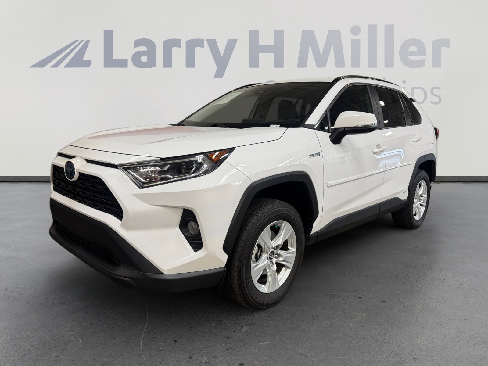 2020 Toyota RAV4 Hybrid XLE AWD's photo