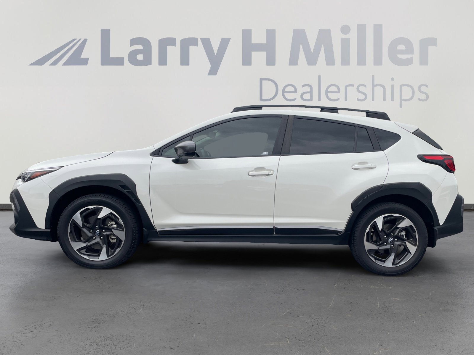 2024 Subaru Crosstrek Limited photo 2