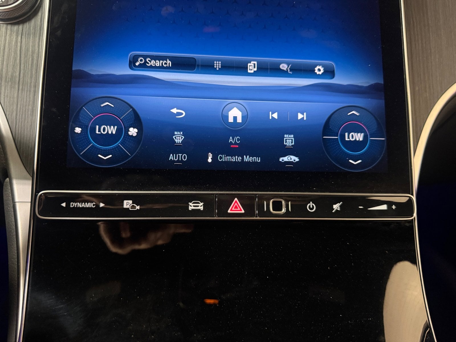 2025 Mercedes-Benz GLC Base - Photo 13