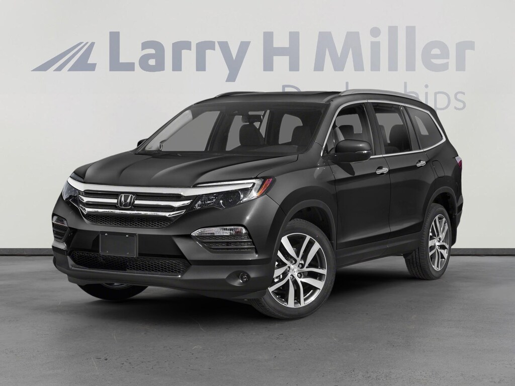 Used 2018 Honda Pilot Touring AWD SUV