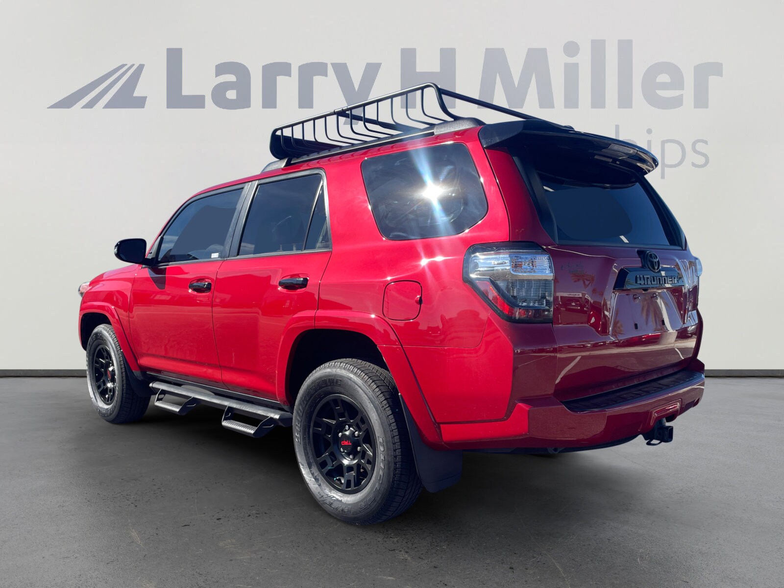 2021 Toyota 4Runner Venture Special Edition photo 2
