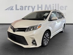 2020 Toyota Sienna XLE 7 Passenger Van