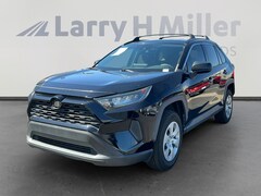 2019 Toyota RAV4 LE SUV