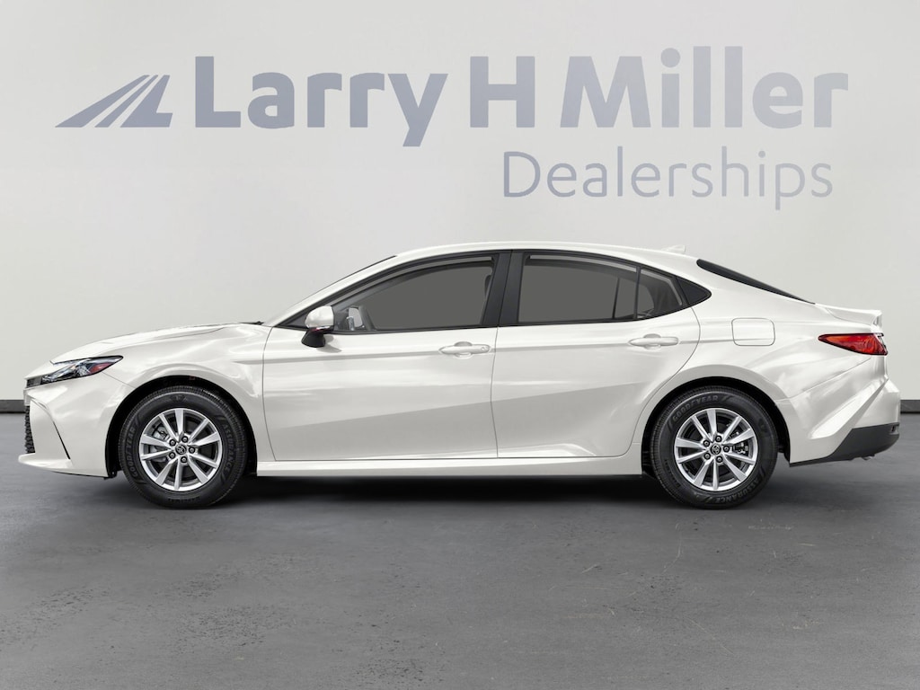 Used 2025 Toyota Camry XSE Sedan