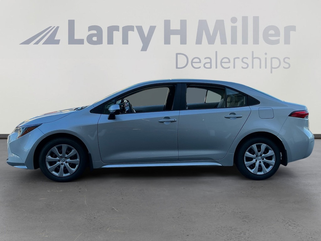 Certified 2025 Toyota Corolla LE Sedan