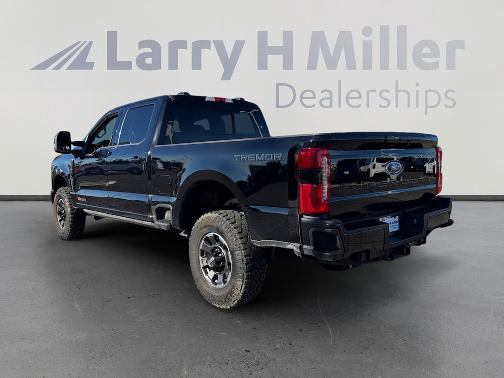 Used 2024 Ford Super Duty F-250 SRW  Truck Crew Cab