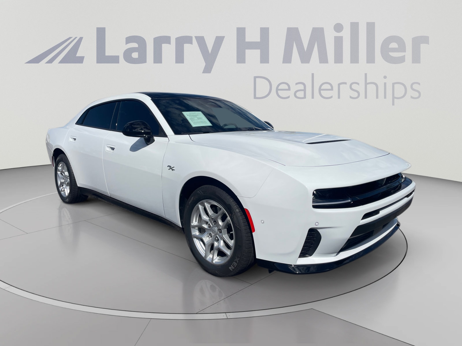 2026 Dodge Charger R/T - Photo 8