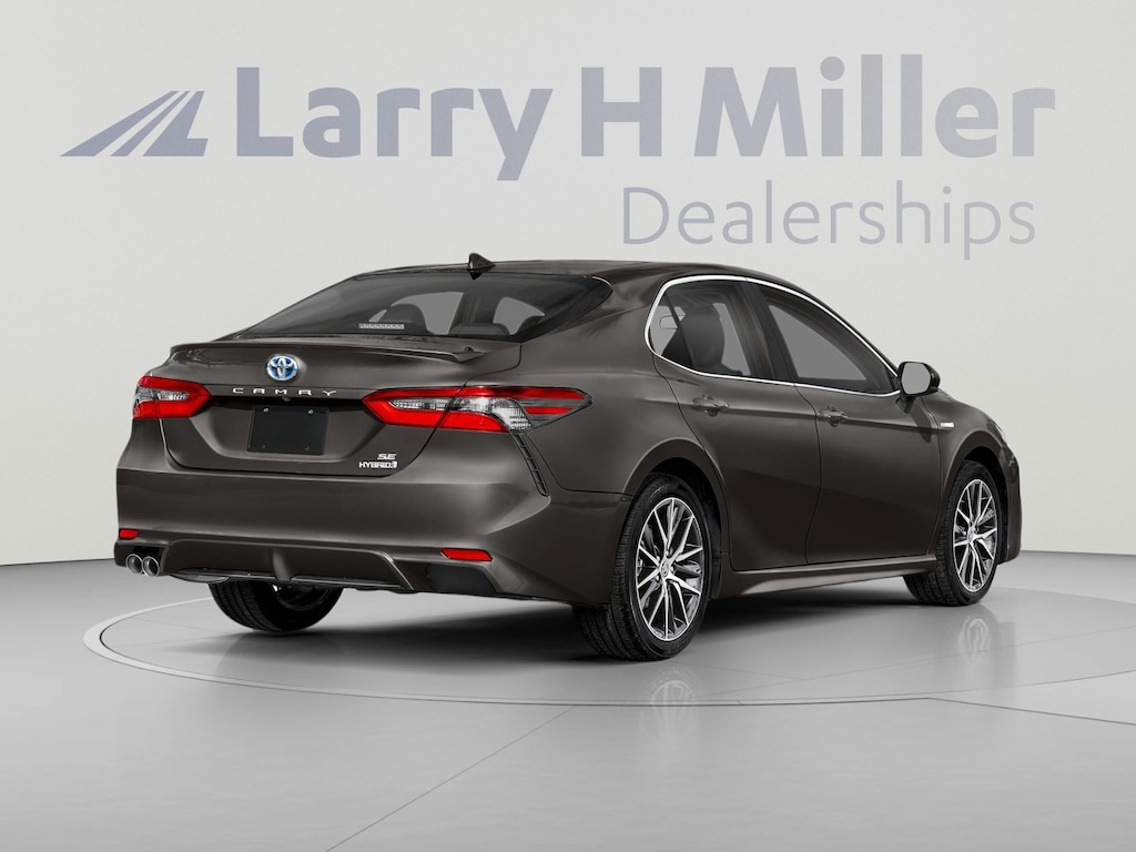 Used 2022 Toyota Camry SE Sedan
