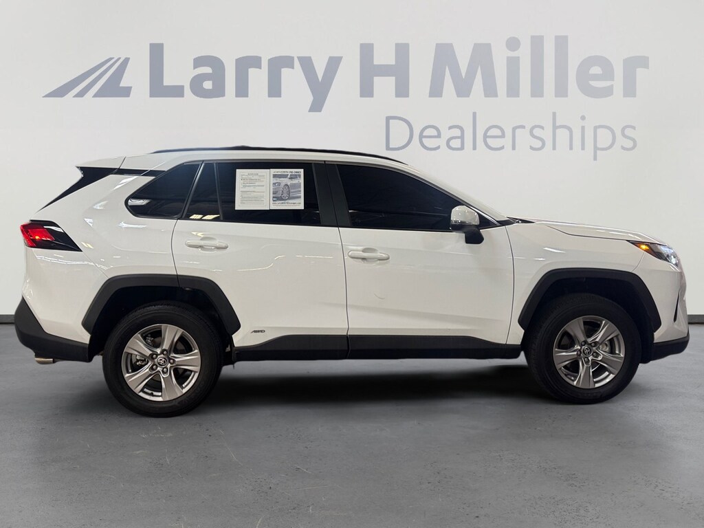 Used 2025 Toyota RAV4 XLE SUV