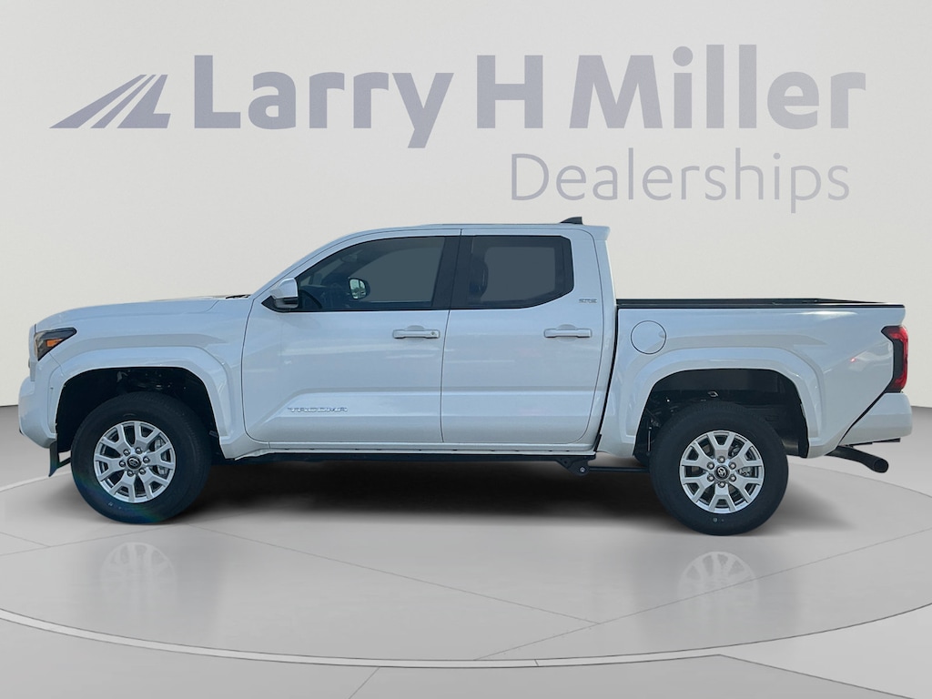 Used 2026 Toyota Tacoma SR5 Truck Double Cab
