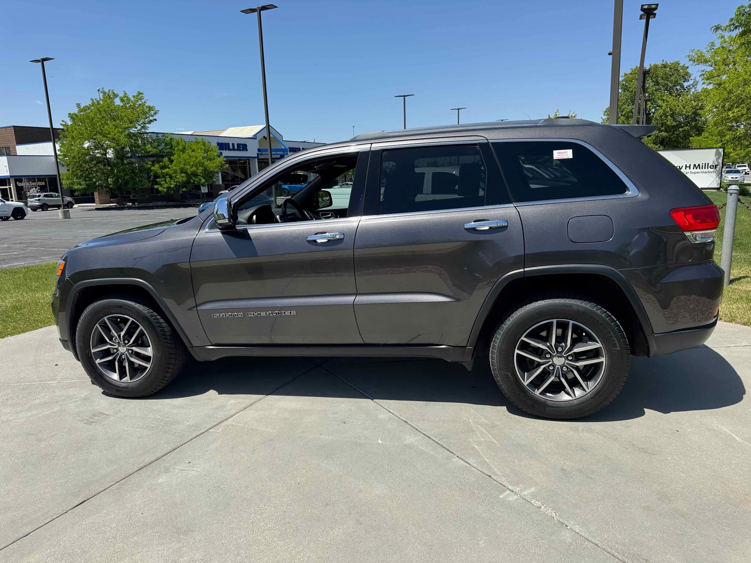 2018 Jeep Grand Cherokee Limited photo 3