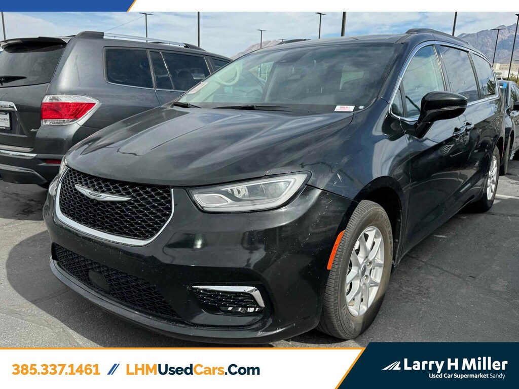 Used 2022 Chrysler Pacifica For Sale at Larry H. Miller Used Car