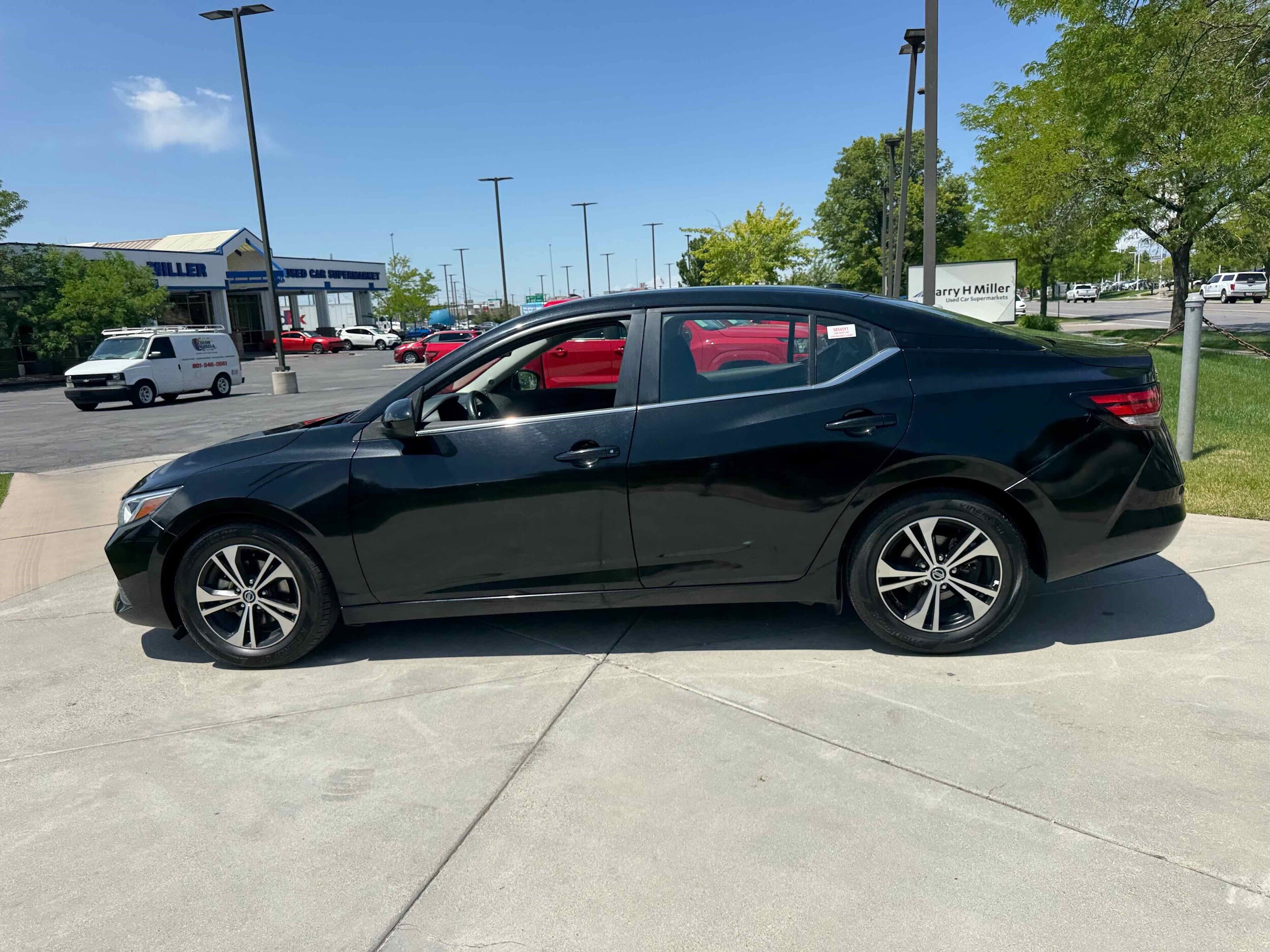 2022 Nissan Sentra SV photo 3