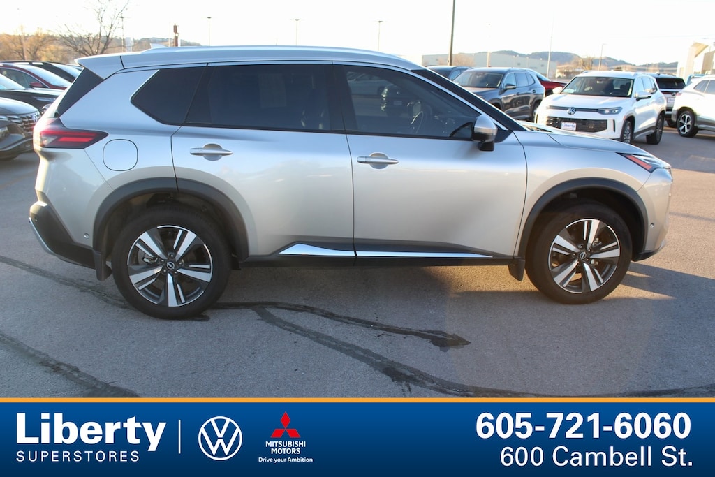 Used 2022 Nissan Rogue Platinum SUV