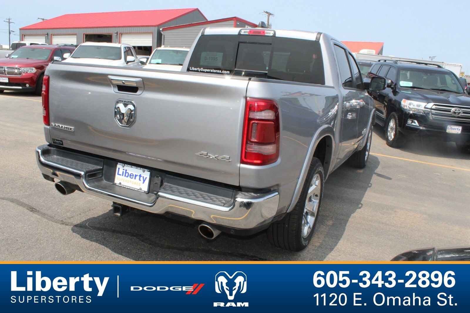 2020 Ram 1500 Laramie photo 3