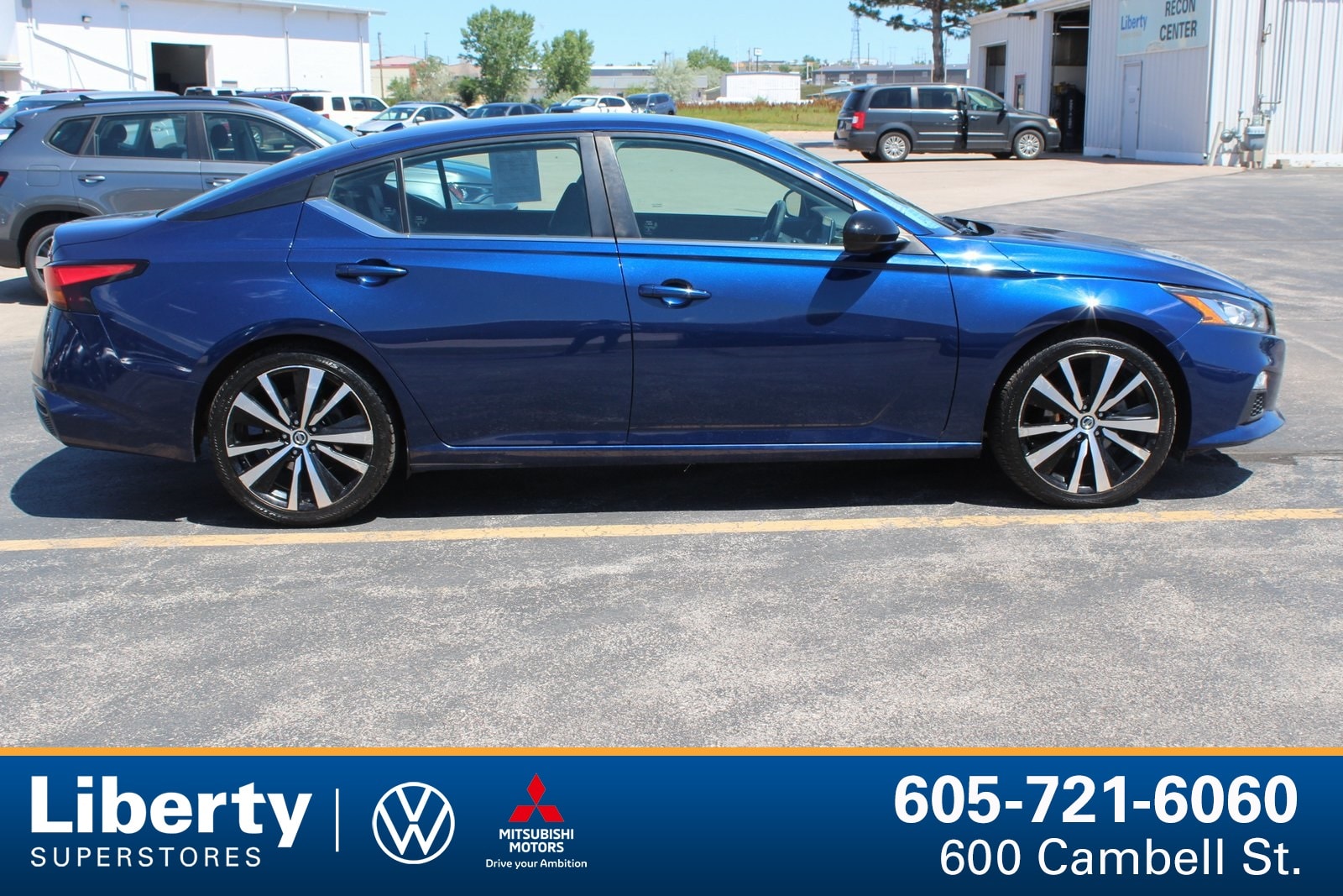 Used 2020 Nissan Altima SR with VIN 1N4BL4CV8LC214905 for sale in Rapid City, SD